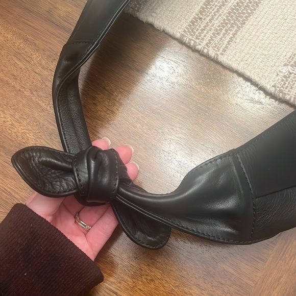 NWOT Anthropologie leather knotted shoulder bag - Picture 4 of 9